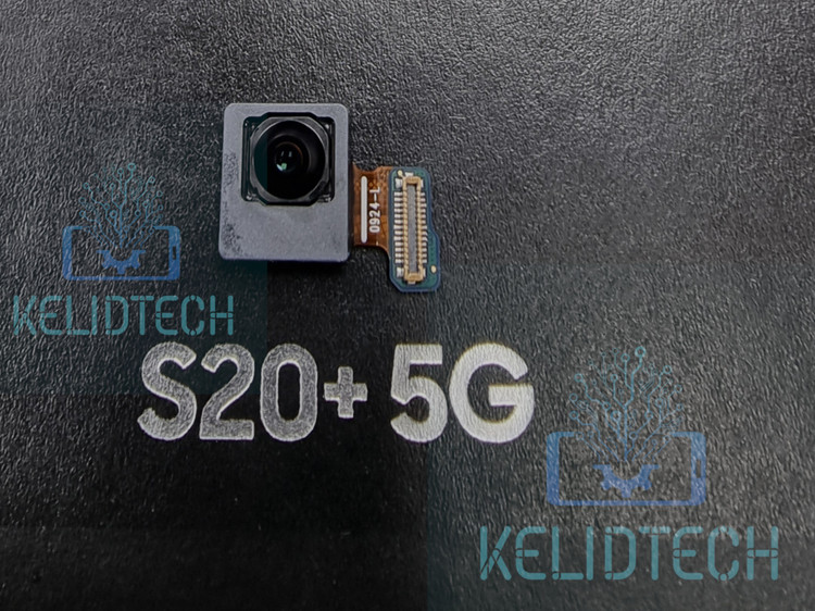 دوربین سلفی سامسونگ گلکسی s20 plus